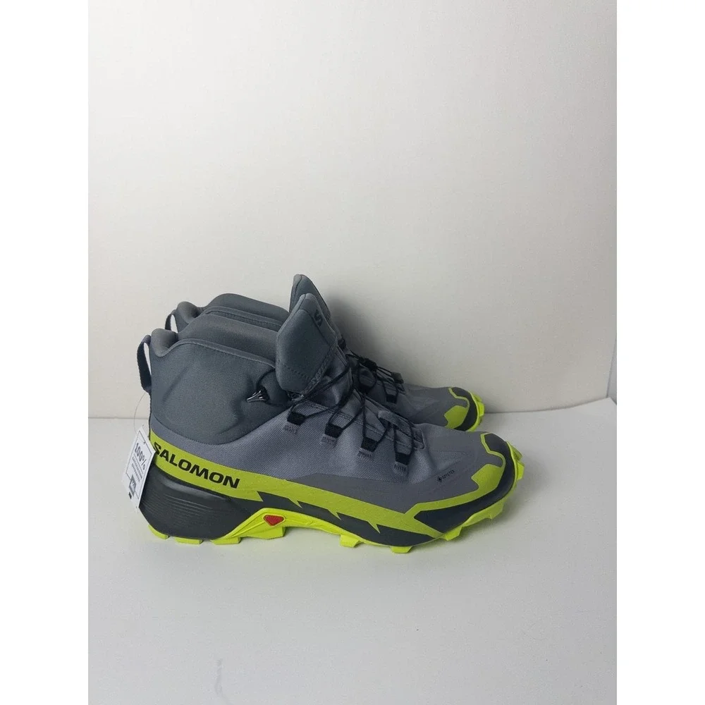 Salomon cross hike